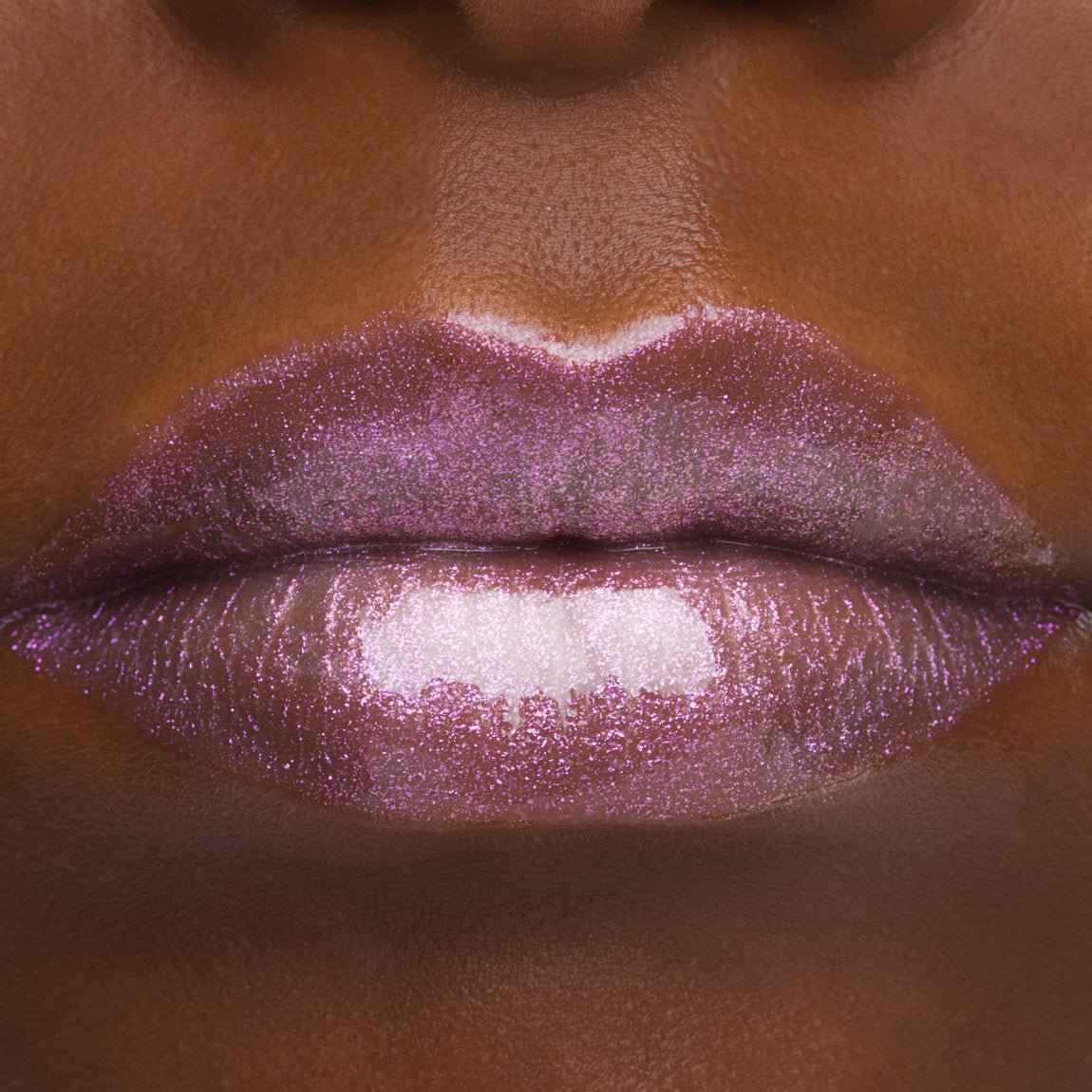 Brillo The Gloss Jeffree Star - Crystal Kiss Acabado Glitter - Cryvel